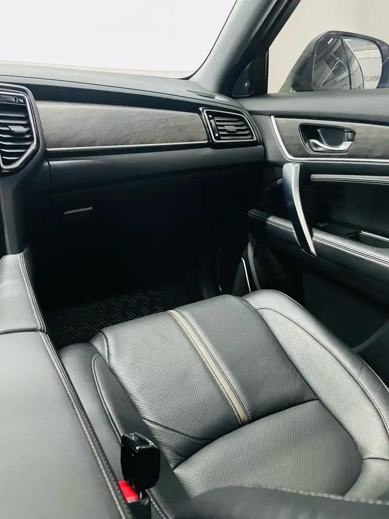 Honda UR-V 2020 240TURBO 2WD Elite Edition — миниатюра 14
