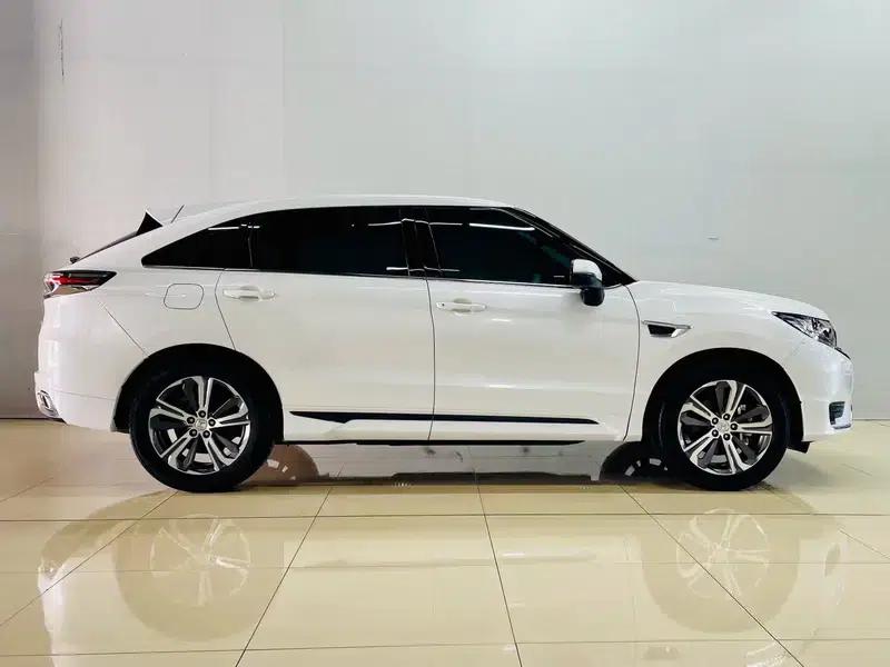 Honda UR-V 2020 240TURBO 2WD Elite Edition — миниатюра 8