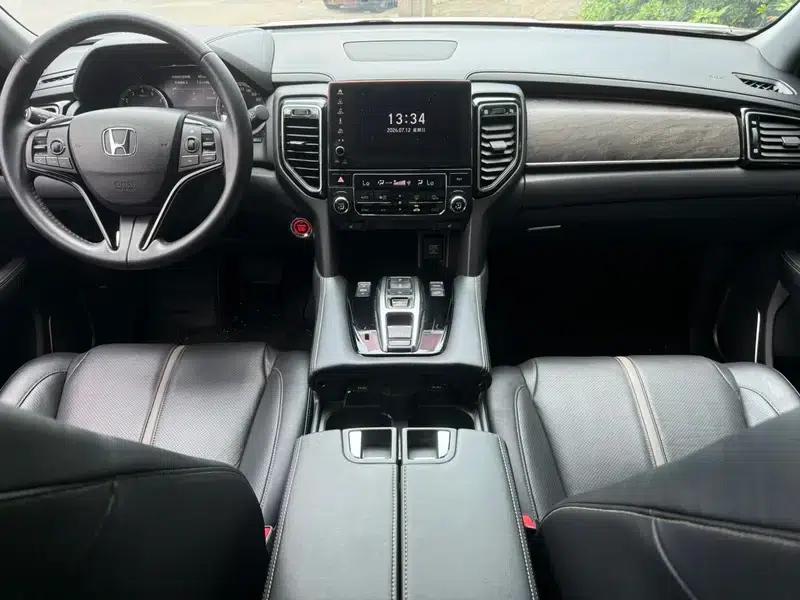 Honda UR-V 2020 370TURBO AWD Premium Edition — миниатюра 8