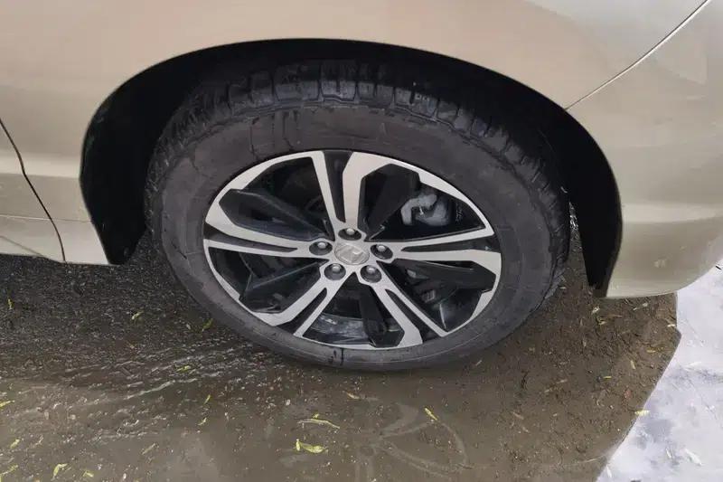 Honda UR-V 2017 370TURBO 4WD Premium Edition (National V Emission Standard) — миниатюра 6