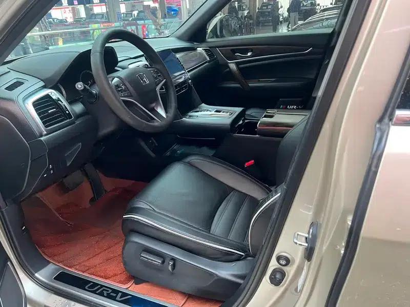Honda UR-V 2017 370TURBO 4WD Premium Edition (National V Emission Standard) — миниатюра 9