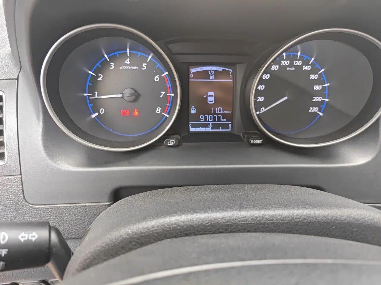 FORTHING Joyear X5 2015 1.6L Manual Luxury Model — миниатюра 11