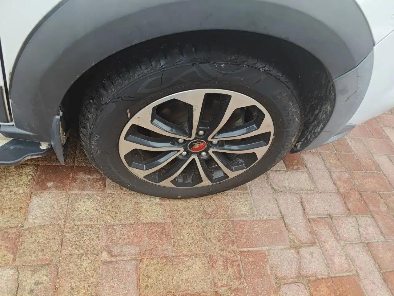 FORTHING Joyear X5 2015 1.6L Manual Luxury Model — миниатюра 8