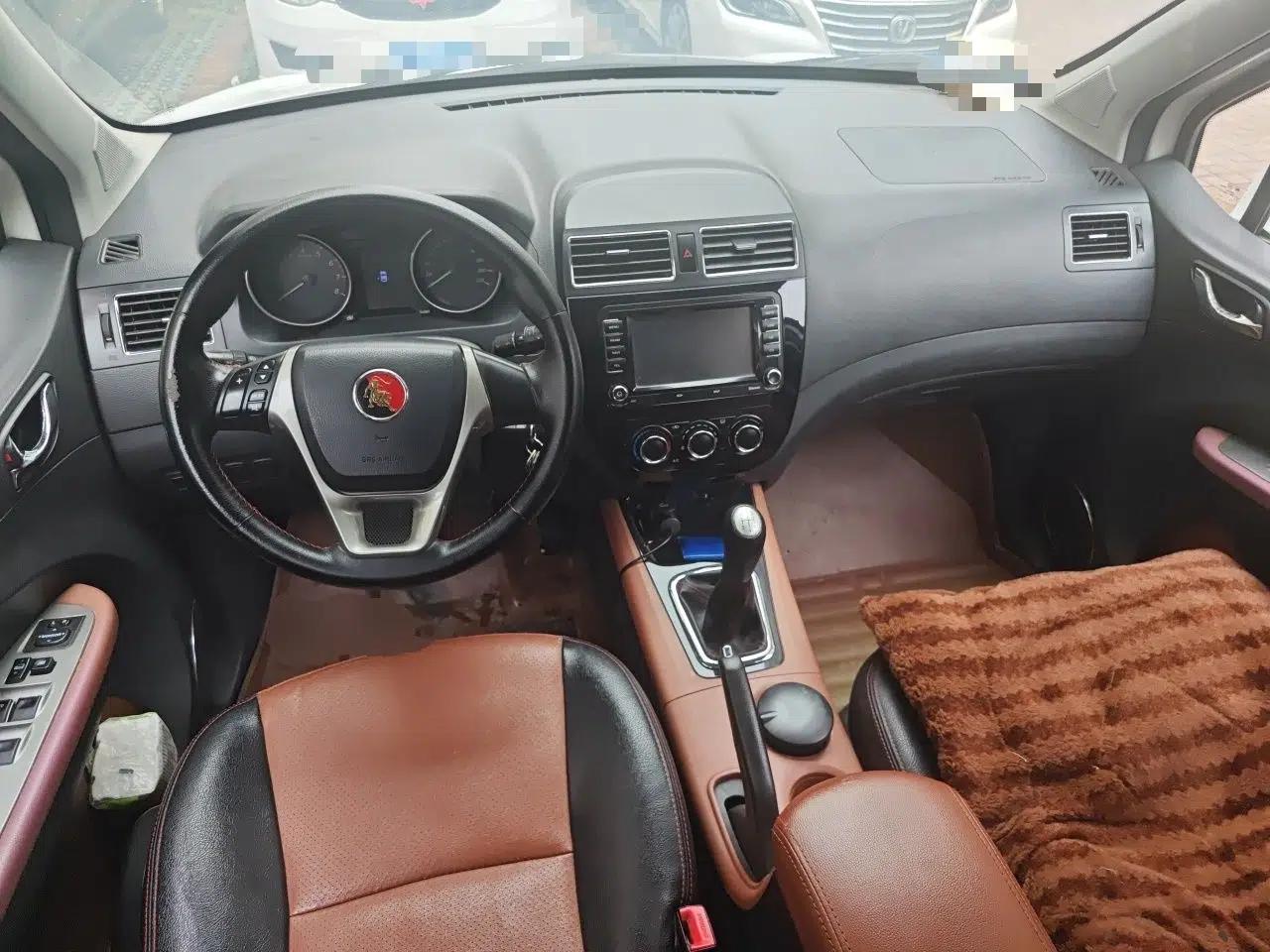FORTHING Joyear X5 2015 1.6L Manual Luxury Model — миниатюра 9