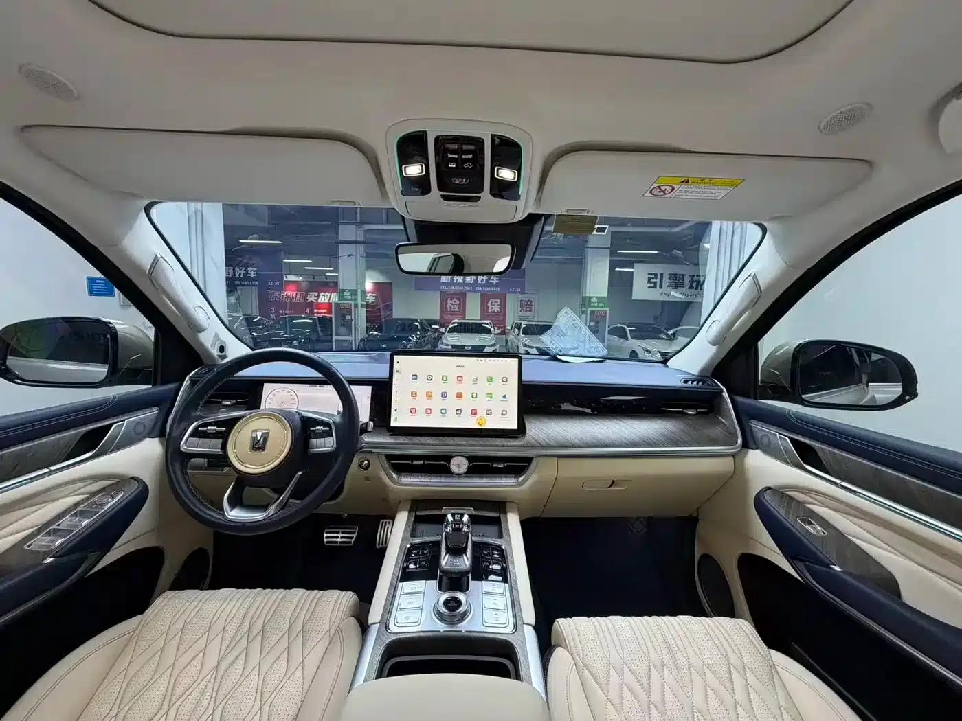 Tank 500 2022 3.0T Business Edition, 7-seater — миниатюра 6