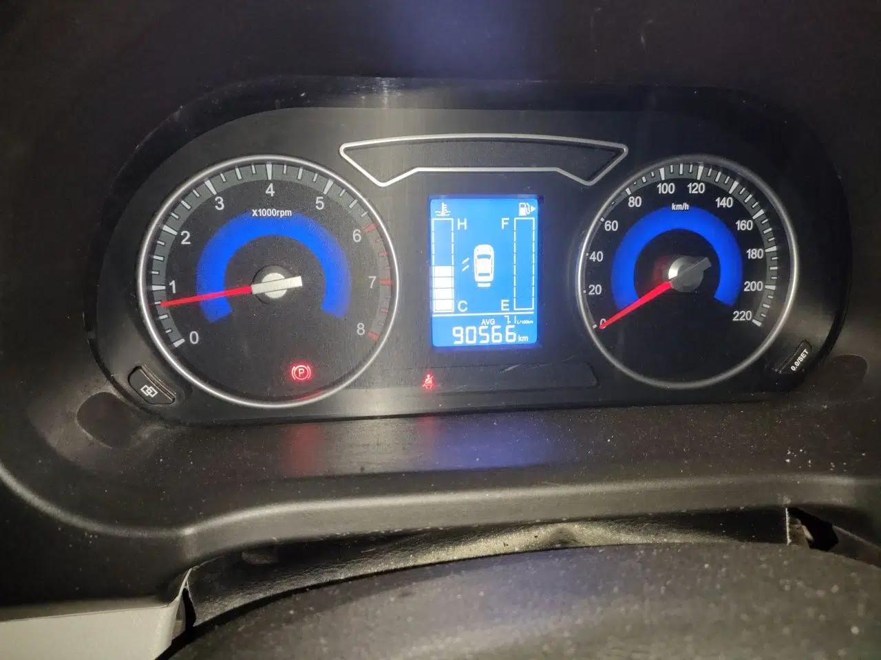 FORTHING S500 2017 1.5L Manual Elite Model — миниатюра 12