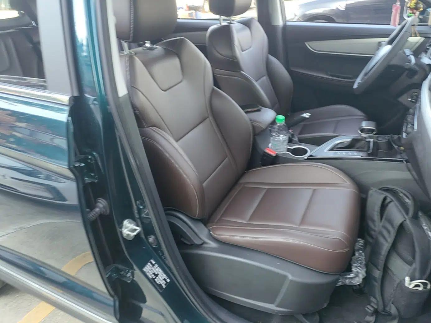 FORTHING T5 2022 Shengshi Edition 1.5T Automatic Dream Version Five Seats — миниатюра 19