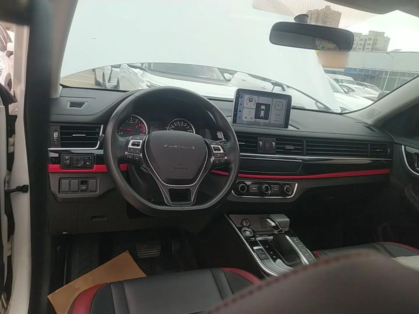 FORTHING T5 2022 Shengshi Version 1.5T Automatic - Yuanmeng Edition 5 Seats — миниатюра 12