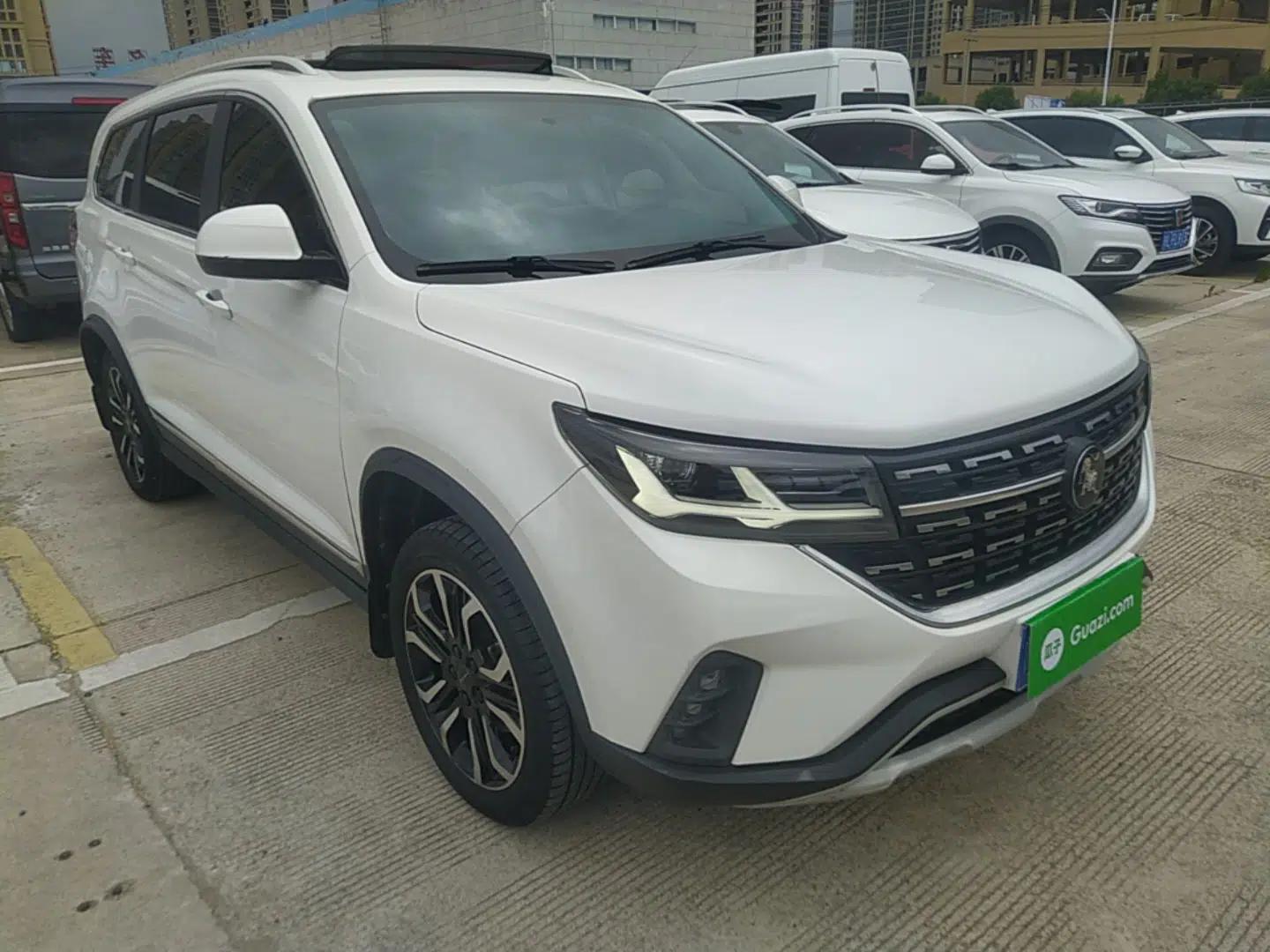 FORTHING T5 2022 Shengshi Version 1.5T Automatic - Yuanmeng Edition 5 Seats — миниатюра 3