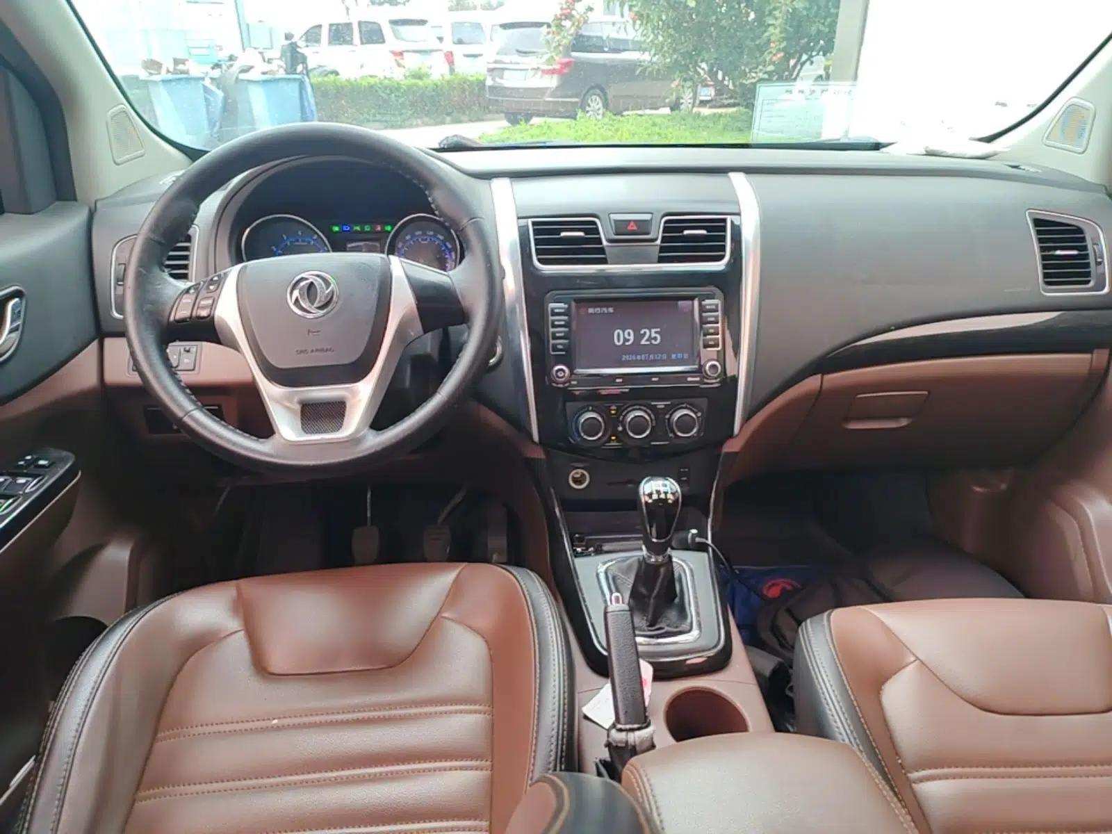 FORTHING SX6 2016 1.6L Manual Luxury Model — миниатюра 12