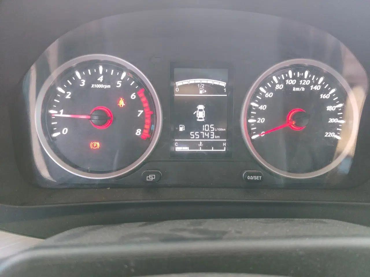 FORTHING SX6 2018 1.6L Manual Luxury Model — миниатюра 11