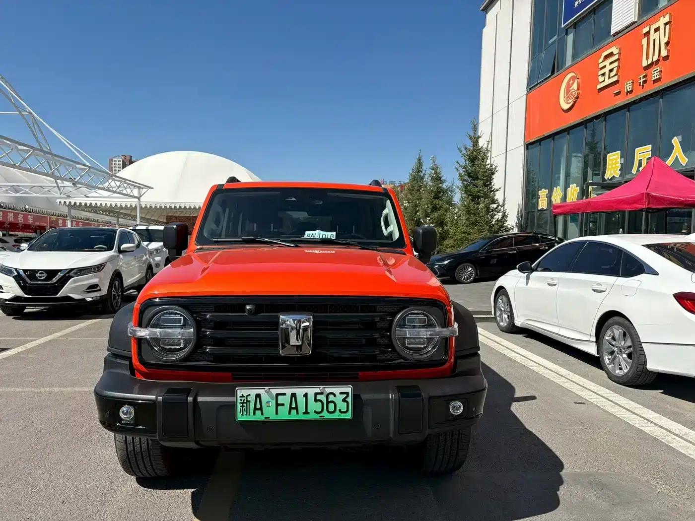 Tank 300 New Energy 2025 Hi4-T 37.1kWh — миниатюра 2