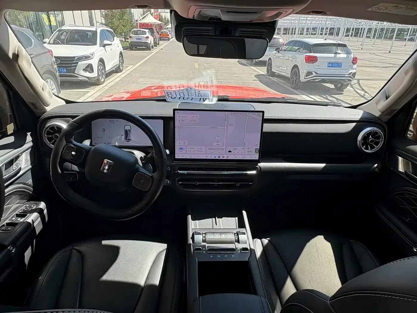 Tank 300 New Energy 2025 Hi4-T 37.1kWh — миниатюра 5