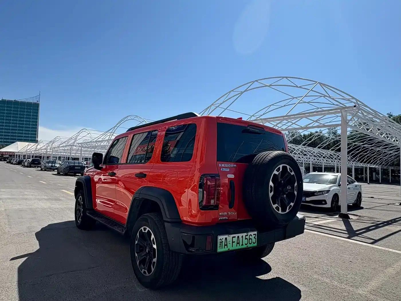 Tank 300 New Energy 2025 Hi4-T 37.1kWh — миниатюра 7