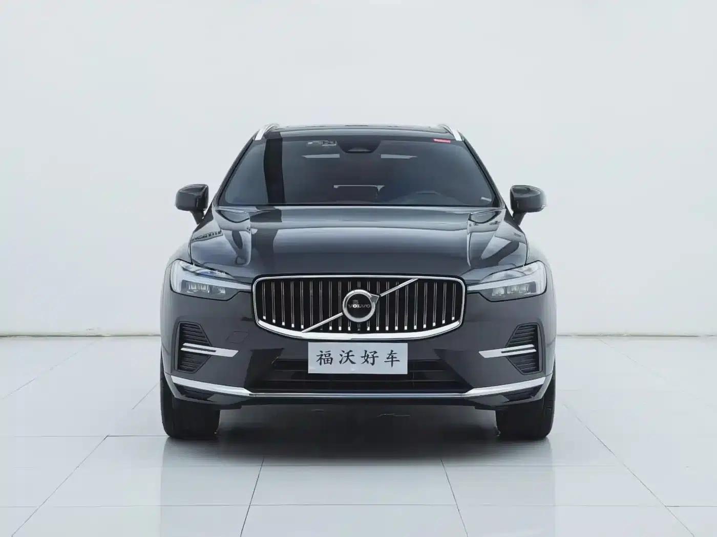 2022 Volvo XC60 B5 AWD Inscription Luxury Edition — миниатюра 2
