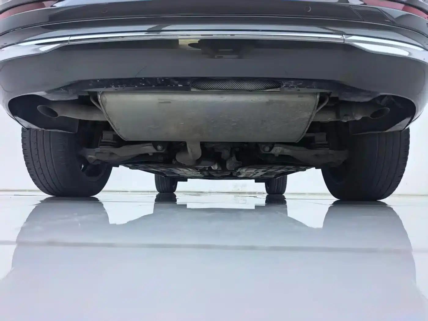 2022 Volvo XC60 B5 AWD Inscription Luxury Edition — миниатюра 22