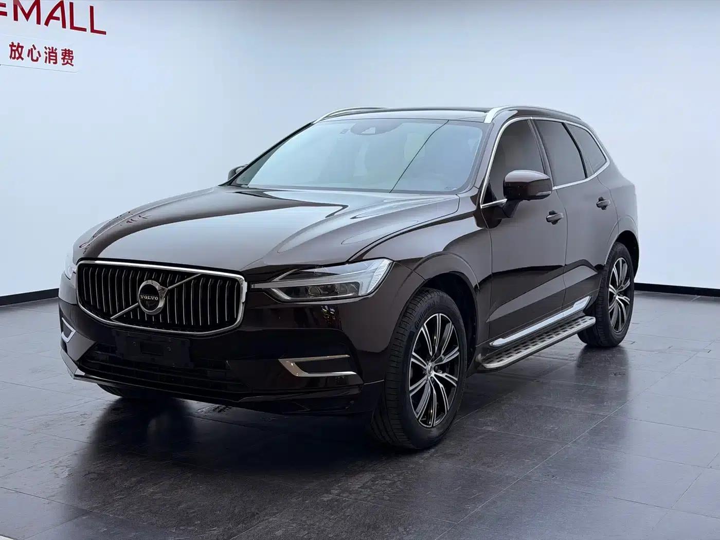 2020 Volvo XC60 T5 AWD Inscription Luxury Edition — миниатюра 1