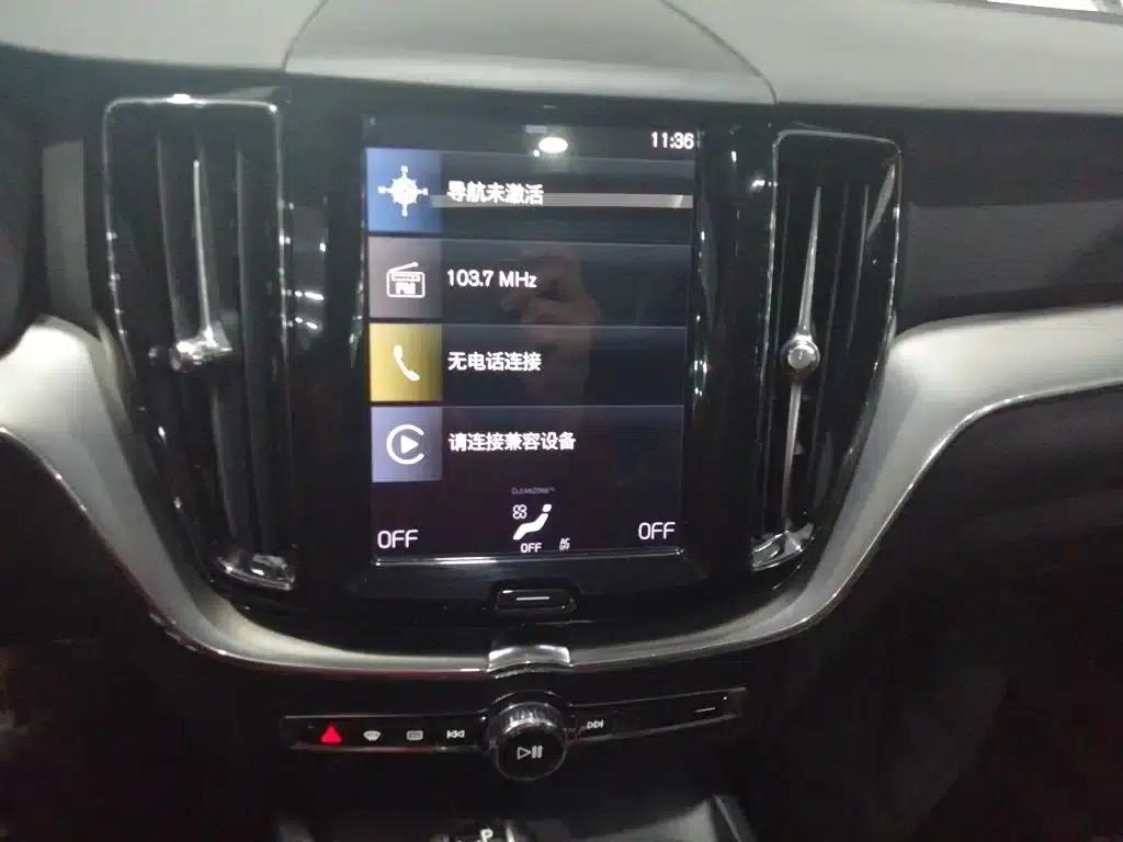 2021 Volvo XC60 T5 AWD Inscription Luxury Edition — миниатюра 9