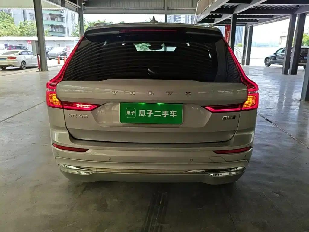 2024 Volvo XC60 B5 AWD Inscription Luxury Edition — миниатюра 6