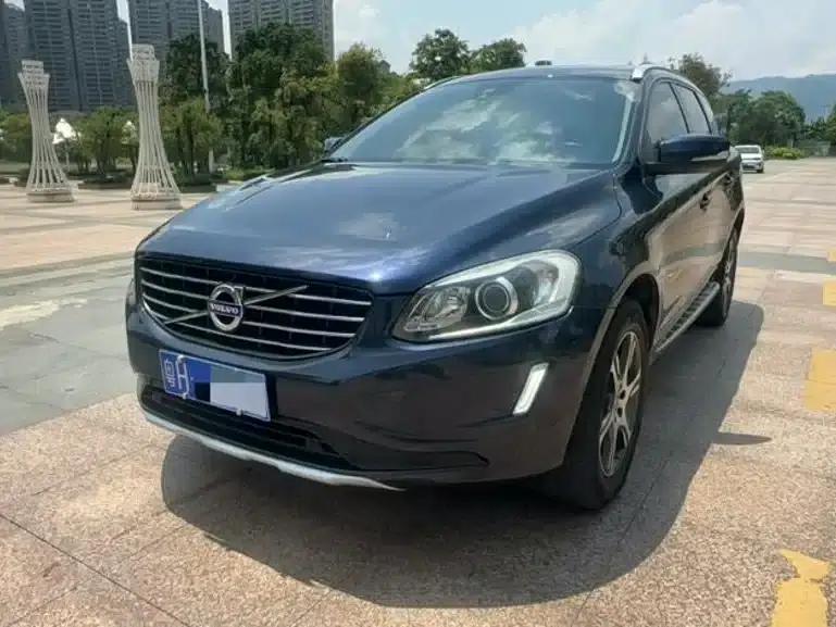 2014 Volvo XC60 Imported T5 Smart Edition — миниатюра 2