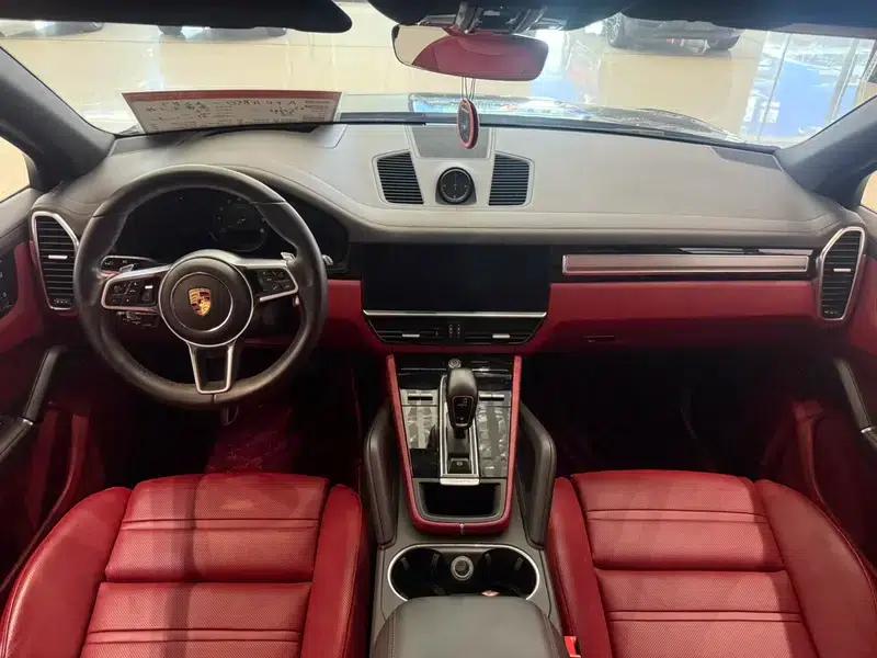 2023 Cayenne 3.0T Platinum Edition — миниатюра 8