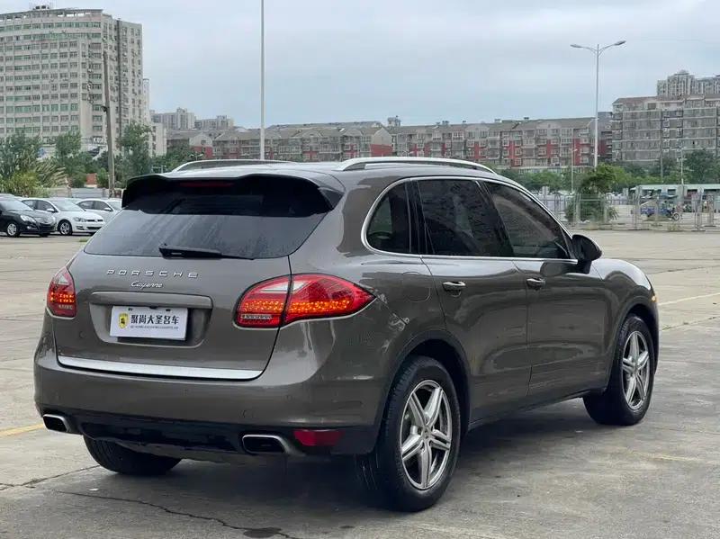 Cayenne 2011 Cayenne 3.0T — миниатюра 6