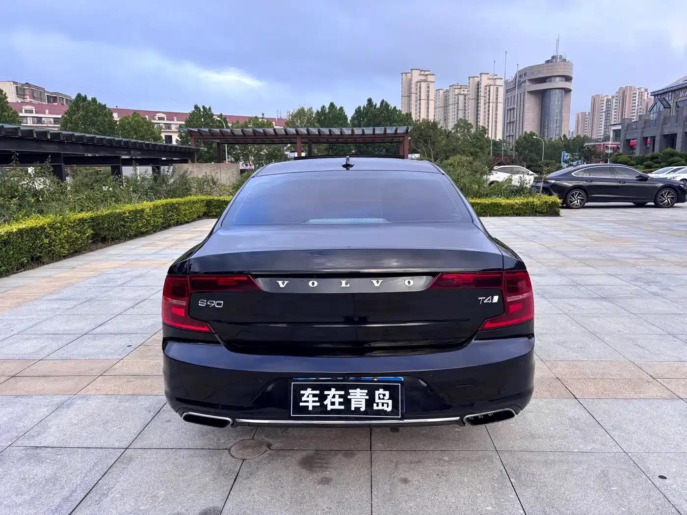 2018 Volvo S90 T4 Smart Edition — миниатюра 7