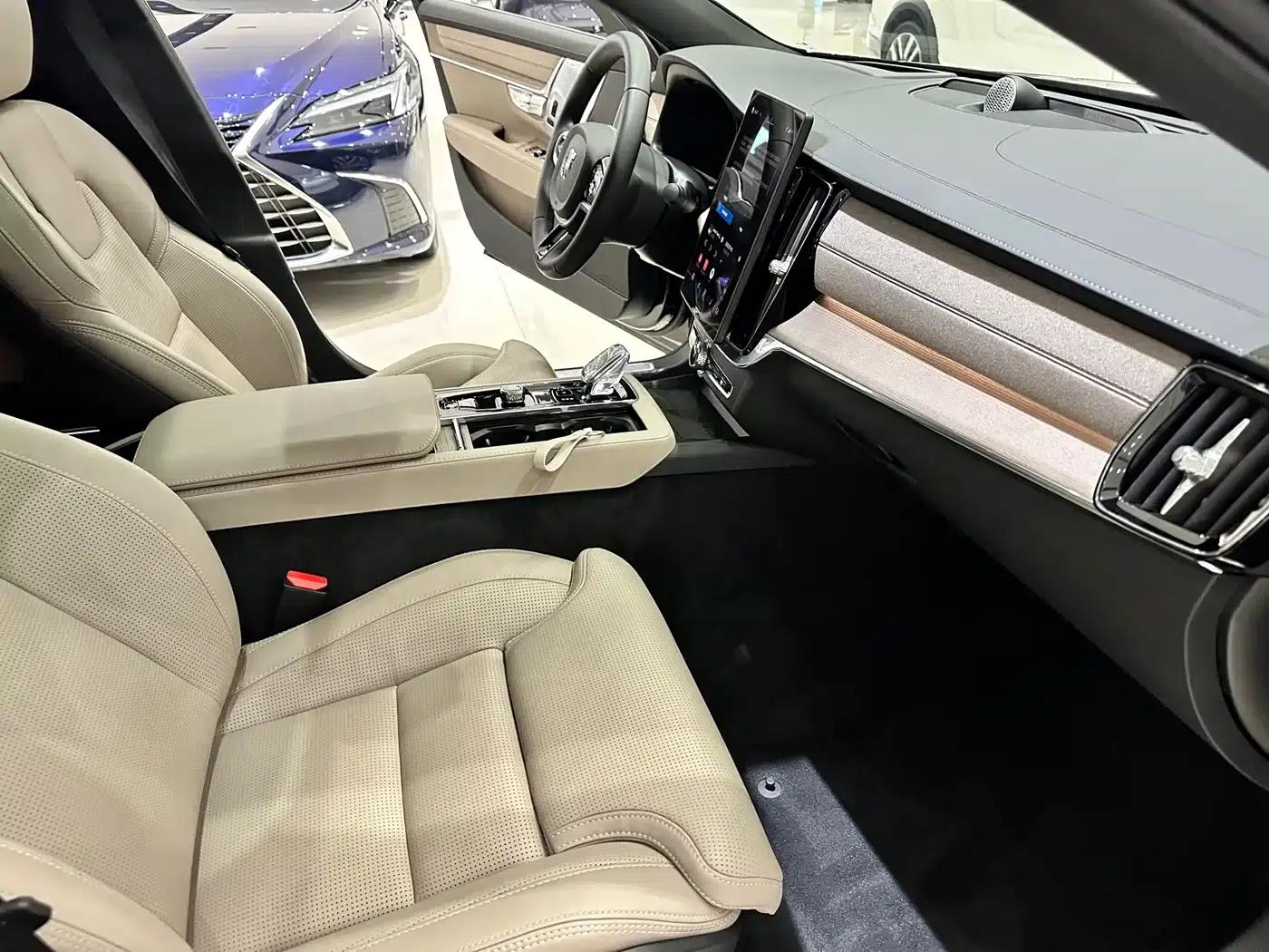 2026 Volvo S90 B5 Smart Luxury Edition — миниатюра 15