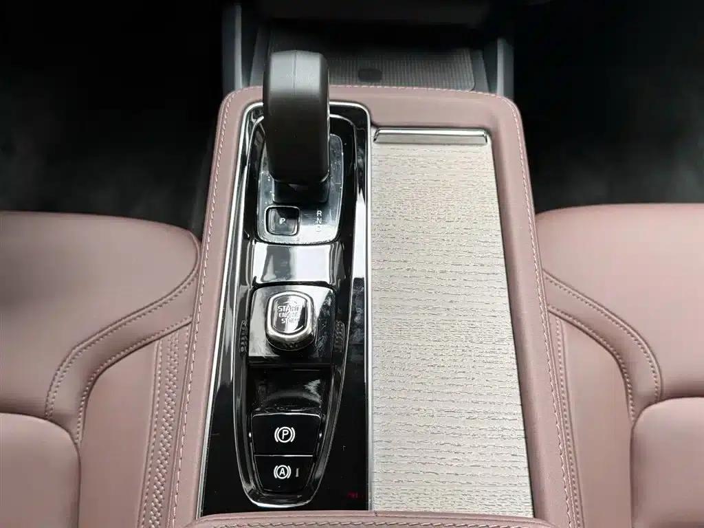 2026 Volvo S90 B5 Smart Luxury Edition — миниатюра 15