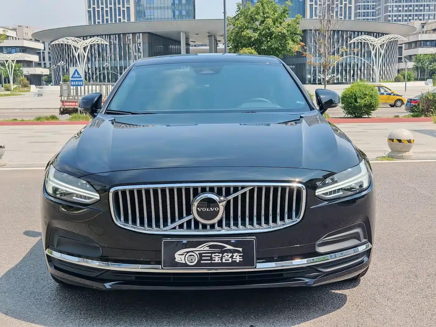 2025 Volvo S90 B5 Smart Luxury Edition — миниатюра 2