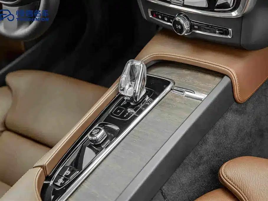 2024 Volvo S90 B5 Inscription Luxury Edition — миниатюра 19