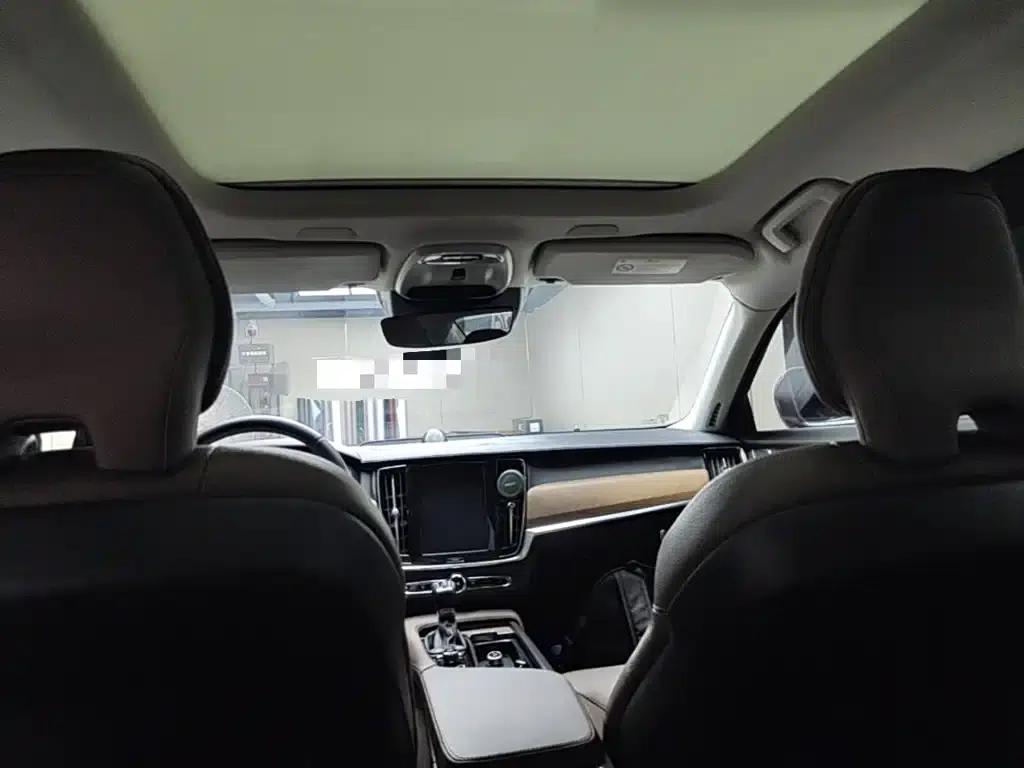2019 Volvo S90 T5 Smart Edition — миниатюра 18