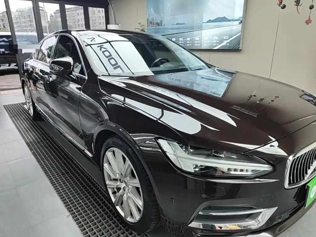 2019 Volvo S90 T5 Smart Edition — миниатюра 4