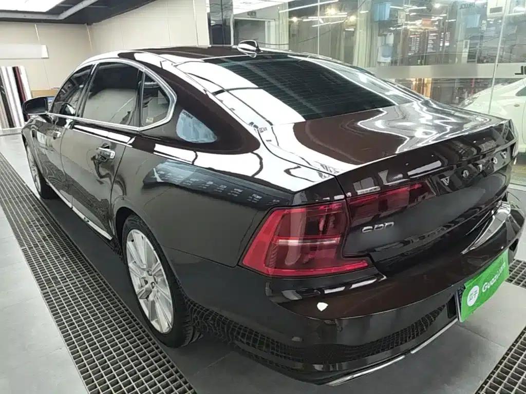 2019 Volvo S90 T5 Smart Edition — миниатюра 5