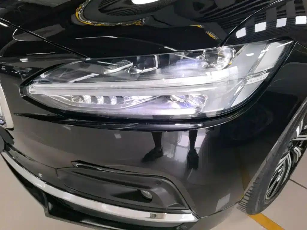 2021 Volvo S90 B5 Smart Luxury Edition — миниатюра 24