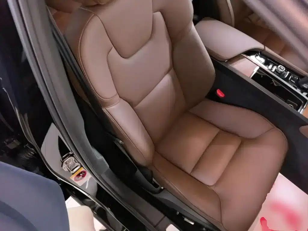 2021 Volvo S90 B5 Smart Luxury Edition — миниатюра 25