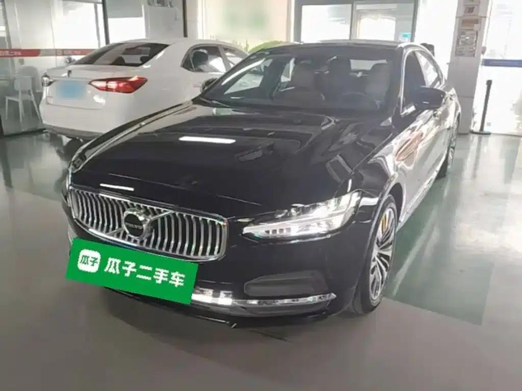 2025 Volvo S90 B5 Smart Luxury Edition — миниатюра 1