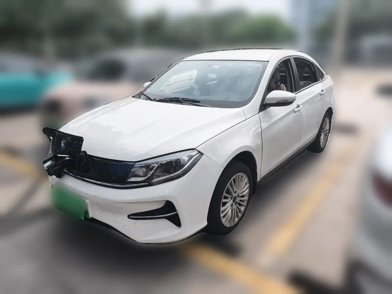 FORTHING S60 EV 2024 Elite Model — миниатюра 1