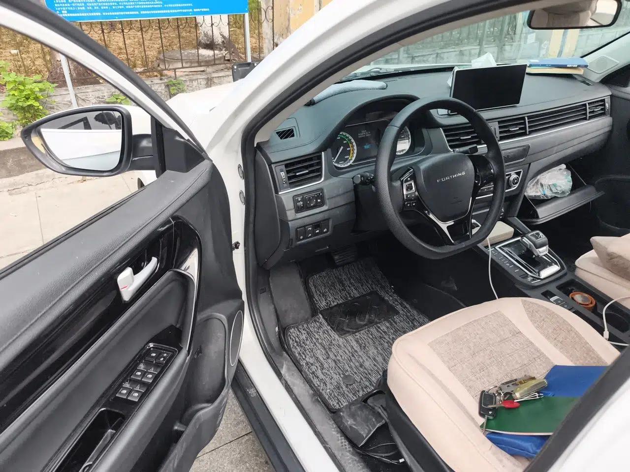 FORTHING S60 EV 2024 Elite Model — миниатюра 16