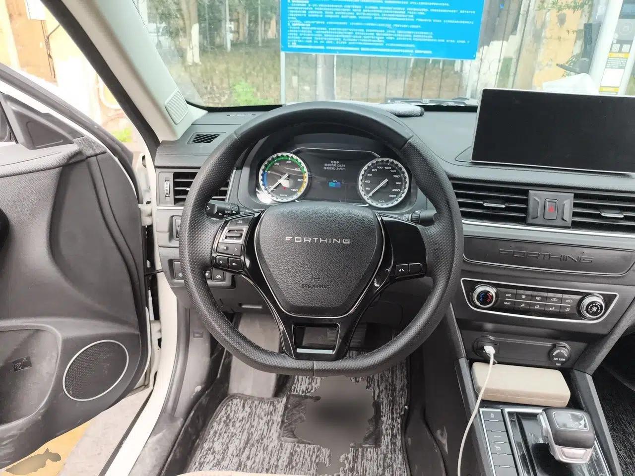 FORTHING S60 EV 2024 Elite Model — миниатюра 10
