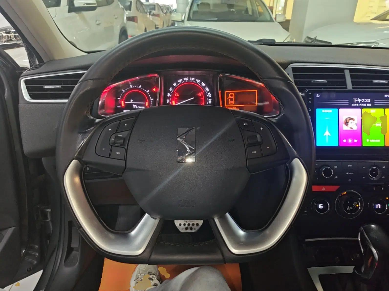 DS 5LS 2014 1.6T Luxury Edition THP160 — миниатюра 18