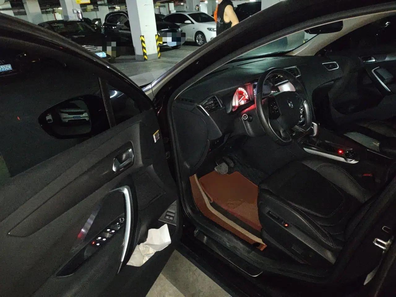 DS 6 2017 1.6T Luxury Edition THP160 — миниатюра 16
