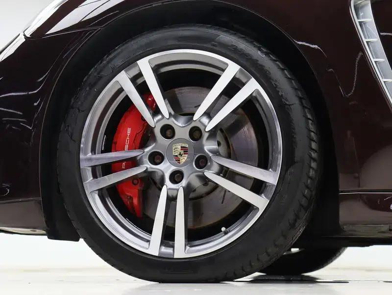 Panamera 2010 Panamera Turbo 4.8T — миниатюра 15