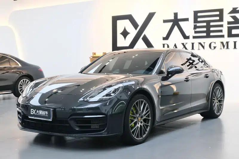 2023 Panamera Facelift Panamera 2.9T Platinum Edition — миниатюра 1
