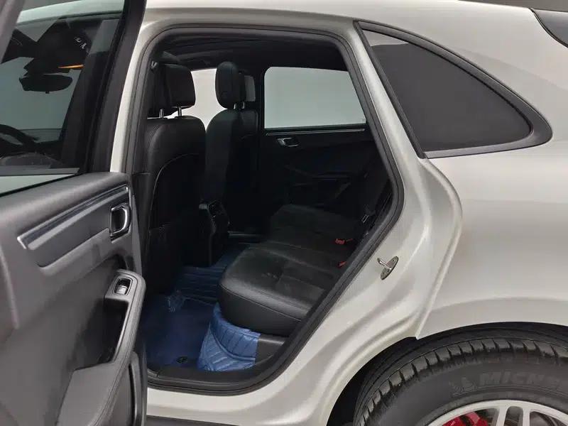2017 Macan 2.0T — миниатюра 18