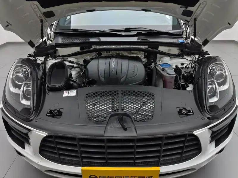 2017 Macan 2.0T — миниатюра 10
