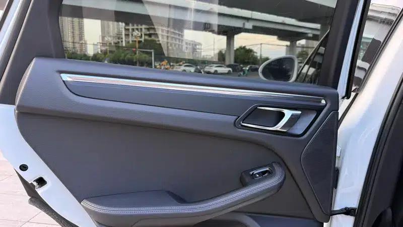 2014 Macan 2.0T — миниатюра 8