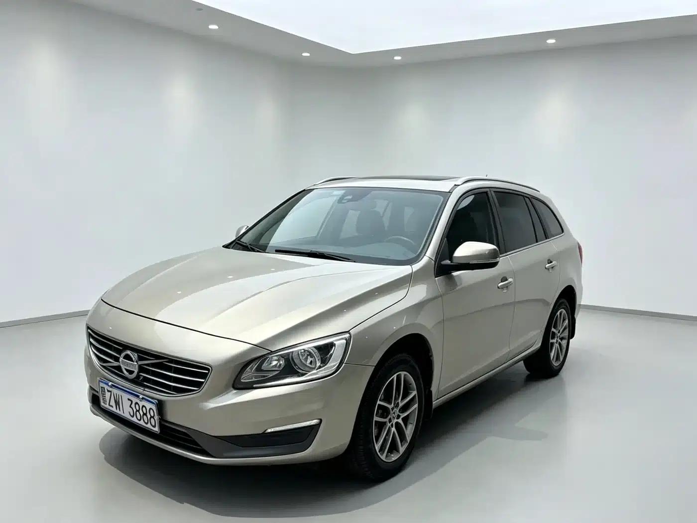 2016 Volvo S60L T3 Smart Edition — миниатюра 1