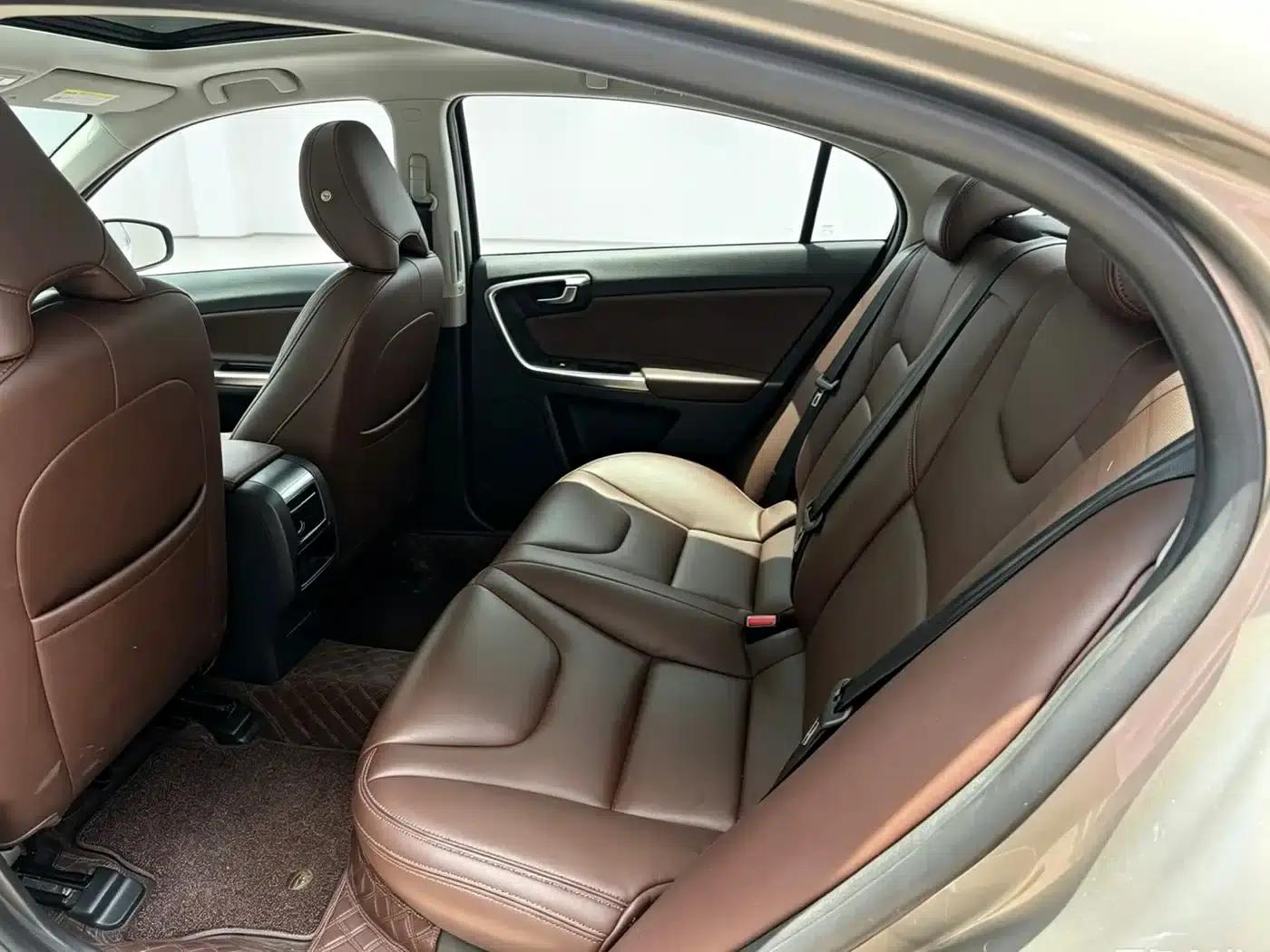 2016 Volvo S60L T3 Smart Edition — миниатюра 5