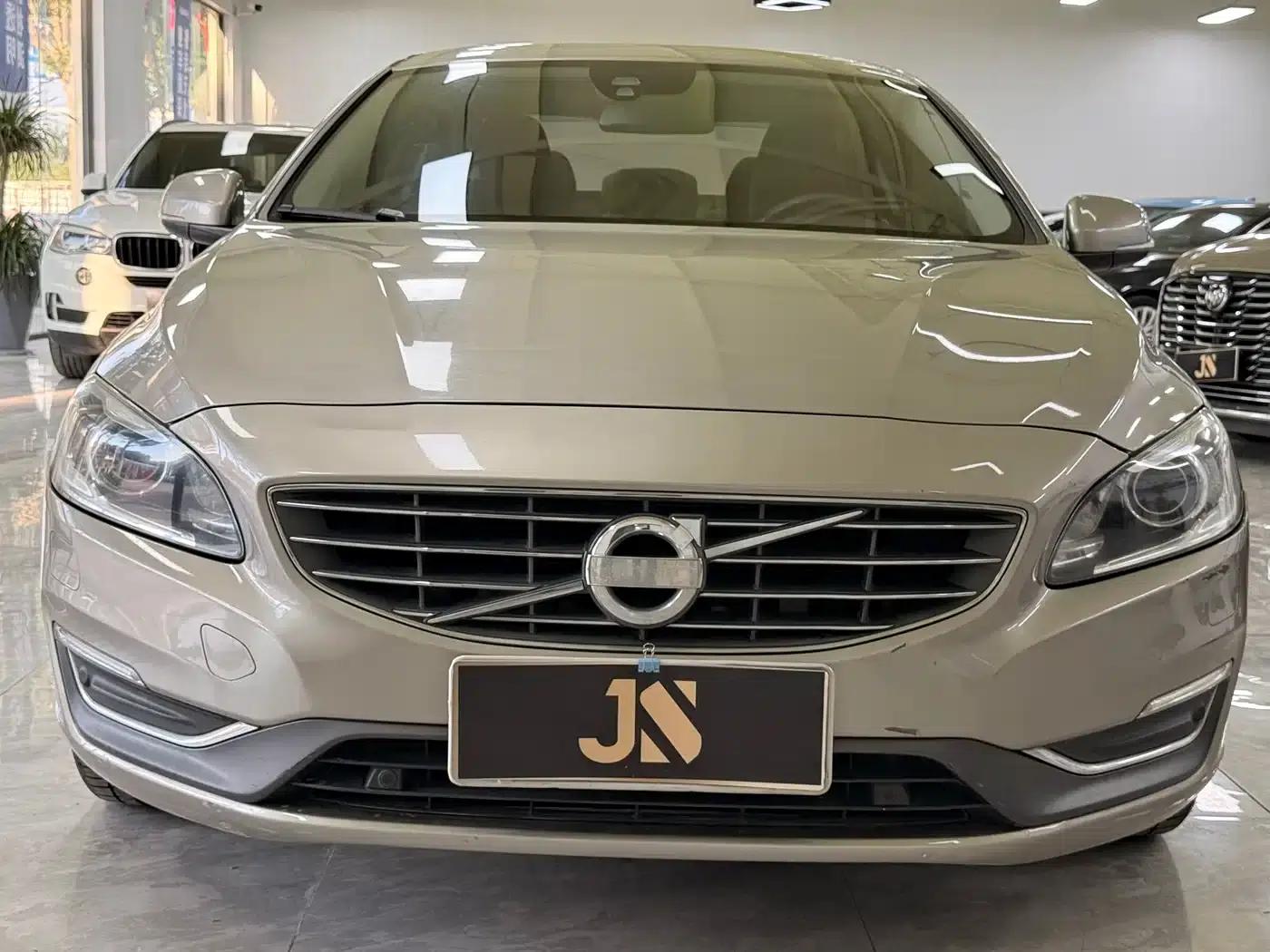 2014 Volvo S60 S60L 2.0T Smart Edition — миниатюра 3